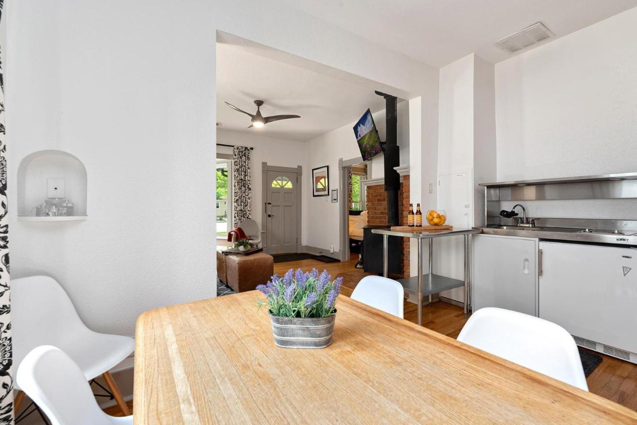 Lola House! Cozy Comfort, Prime Old Town Location Fort Collins Extérieur photo